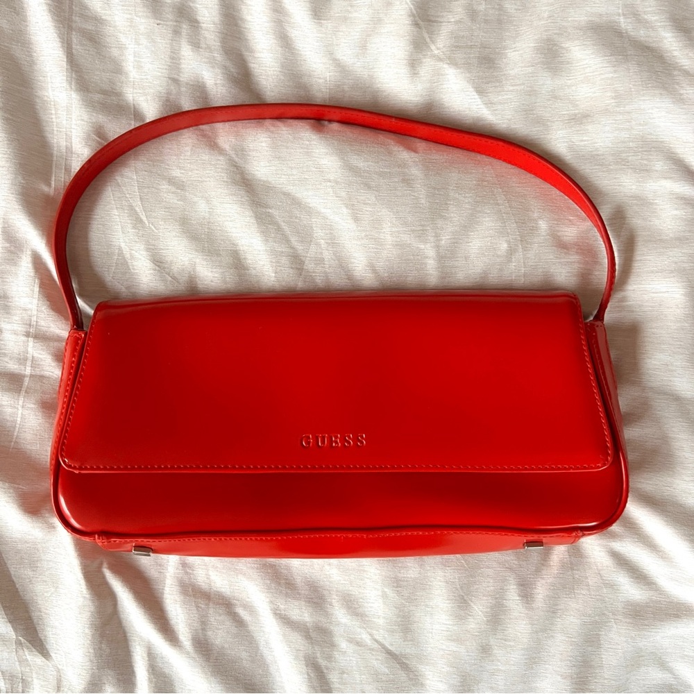 Guess Red Shoulder Bag ❣️